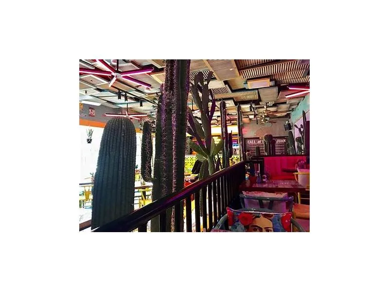 El Chapo's Tacos exterior at Studio One Hotel, Studio City